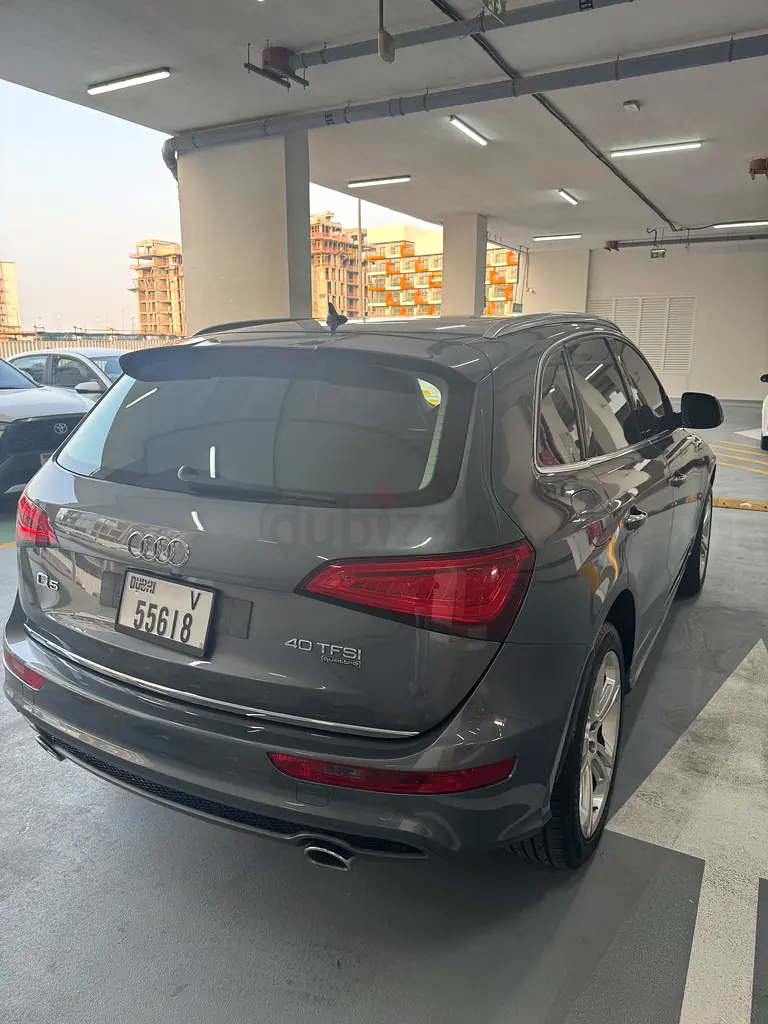 Audi Q5 40 TFSI quattro Design 2017 - GCC Specs - Excellent Condition - Image 9