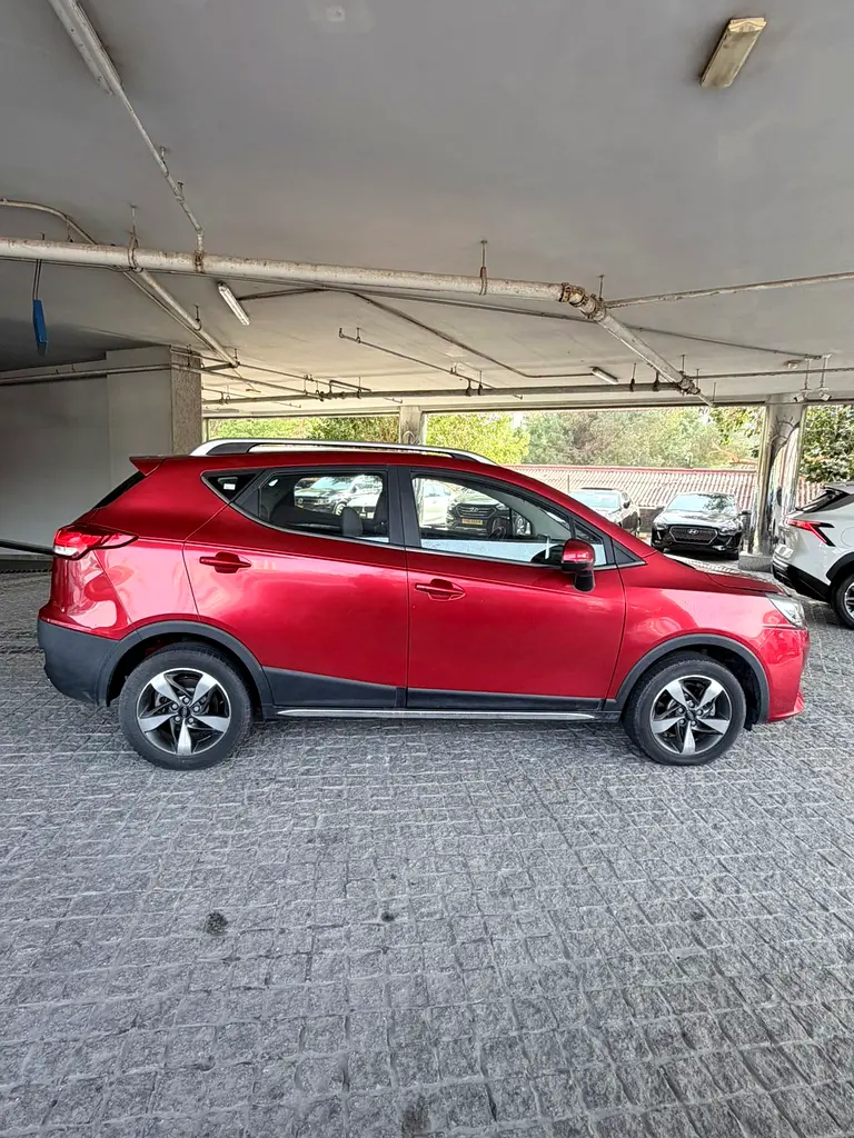 Gcc Specs, 77000 km, Service History - Image 4