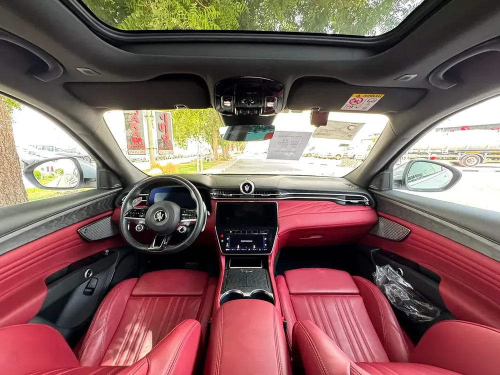 MASERATI GRECALE GT - 2023 - 2.0L ONLY 28000KM - SUPER CLEAN TITLE FRESH JAPAN IMPORT - Image 16