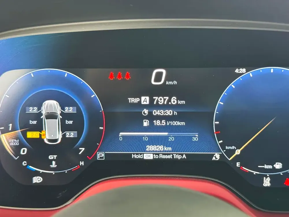 MASERATI GRECALE GT - 2023 - 2.0L ONLY 28000KM - SUPER CLEAN TITLE FRESH JAPAN IMPORT - Image 19
