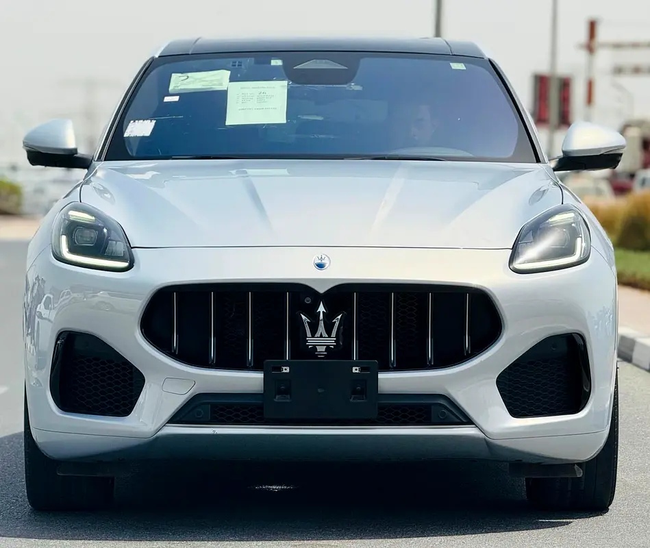MASERATI GRECALE GT - 2023 - 2.0L ONLY 28000KM - SUPER CLEAN TITLE FRESH JAPAN IMPORT - Image 4