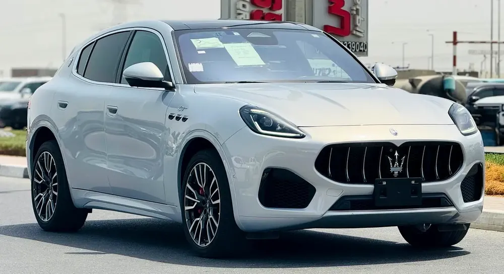 MASERATI GRECALE GT - 2023 - 2.0L ONLY 28000KM - SUPER CLEAN TITLE FRESH JAPAN IMPORT - Image 5