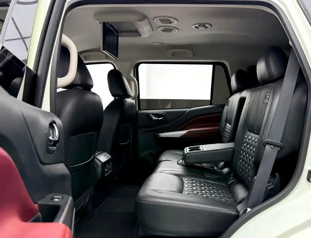 2022 Nissan X-Terra Platinum, Nissan Warranty+Full Service History, GCC - Image 17