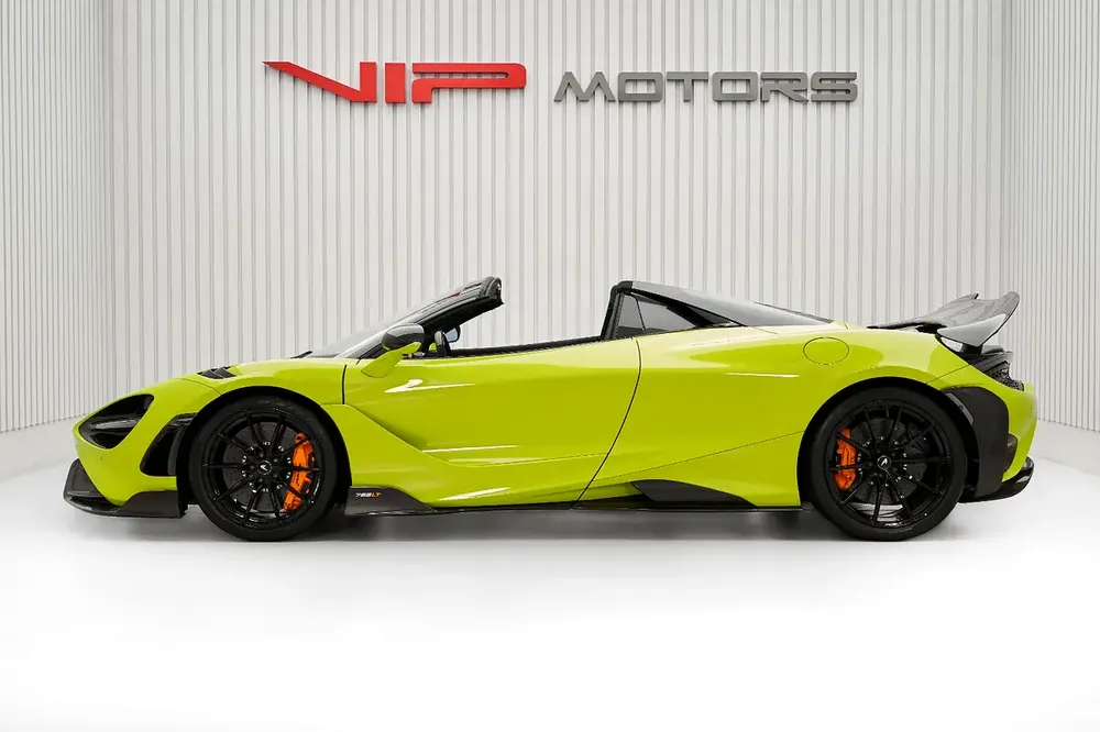 MCLAREN 765LT SPIDER, 2022, GCC, DEALER WARRANTY AND SERVICE CONTRACT, ZERO KM - Image 8