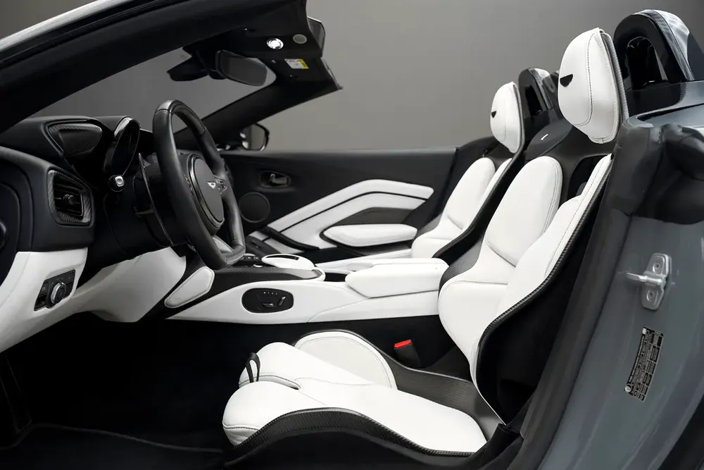 Aston Martin Vantage 1 of 249 - Image 10