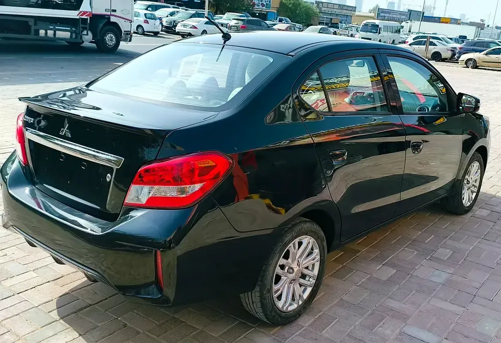 Mitsubishi Attrage 2021 GLS GCC Specs - Image 10