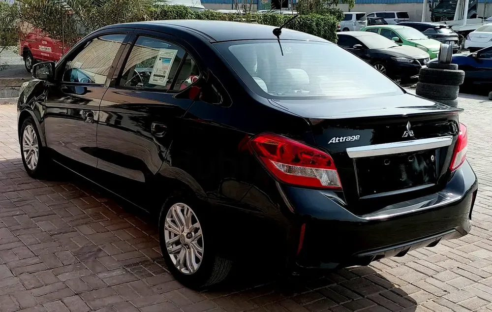 Mitsubishi Attrage 2021 GLS GCC Specs - Image 8