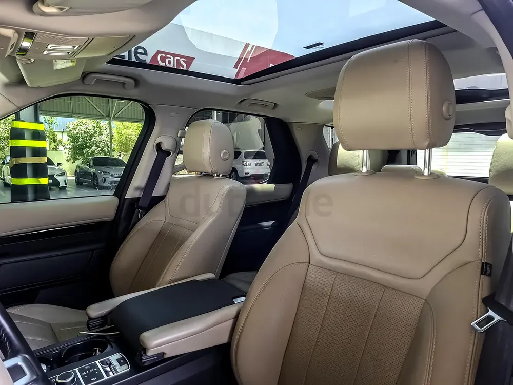 AED 1398/month | 2019 Land Rover Discovery  | GCC Specs | Ref#470802 - Image 11