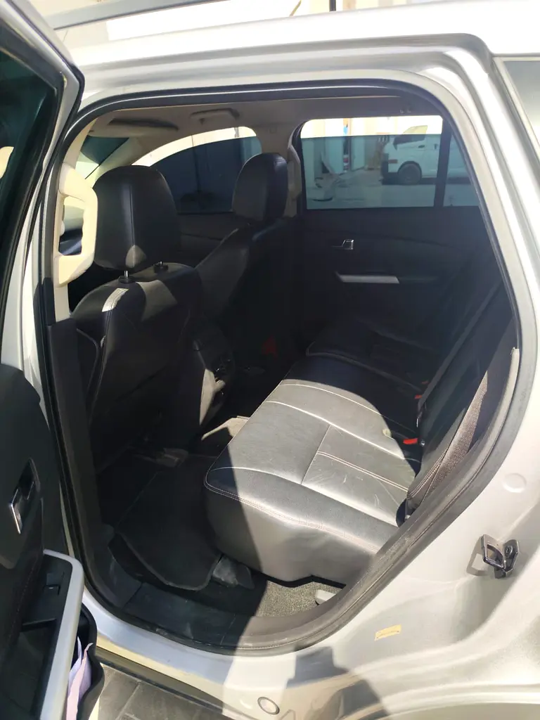 Ford Edge 2013 - Well Maintained SUV - Image 6