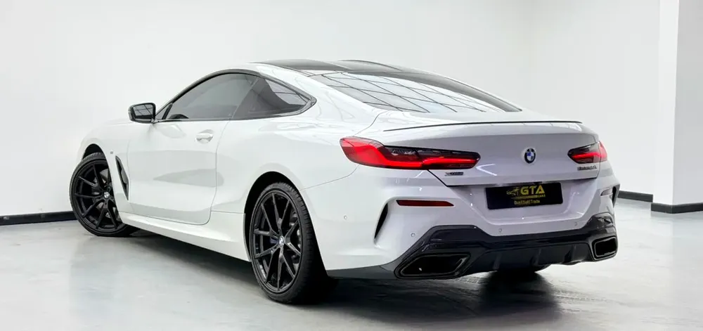 2022 BMW M850i xDrive, BMW Warranty+Service Contract+Full Service History, GCC - Image 5