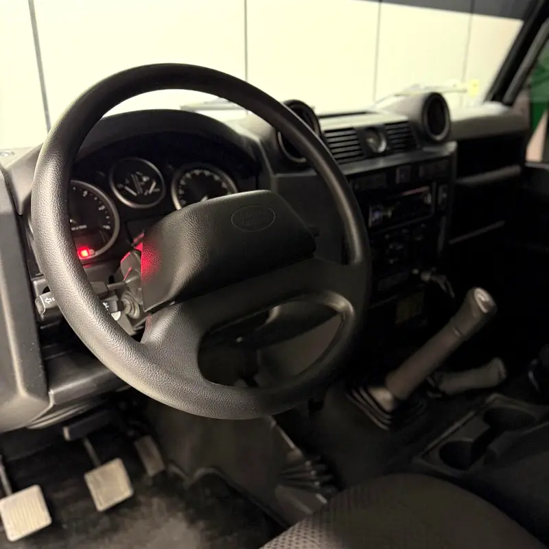 Defender Final Edition 2015 GCC ALTAYER FSH - Image 7