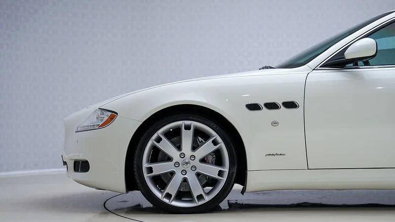 Quattroporte 4.7 S | Drive Home Today - Image 11
