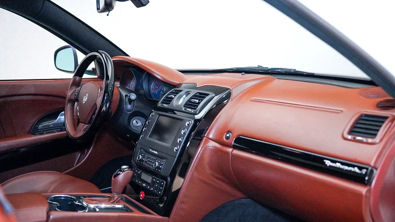 Quattroporte 4.7 S | Drive Home Today - Image 6