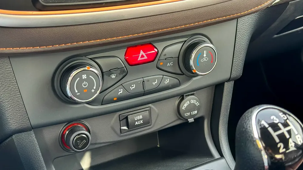 ZXauto Terralord 2026 Brand New Manual Transmission GCC 2.4L Petrol Warranty/Service - Image 13