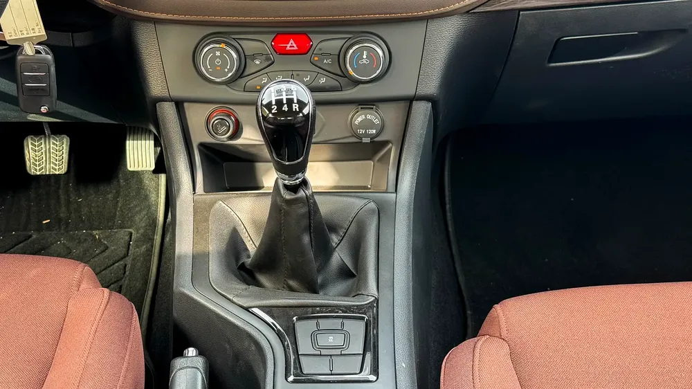 ZXauto Terralord 2026 Brand New Manual Transmission GCC 2.4L Petrol Warranty/Service - Image 8