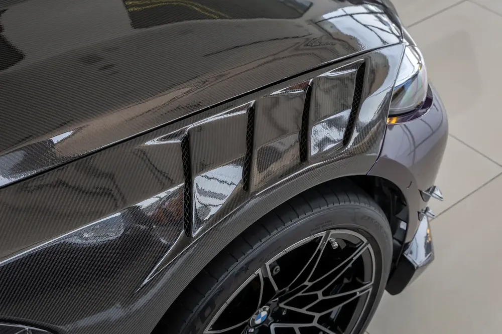 BMW M4 COMPETITION | COUPE | GCC | 5 YEARS WARRANTY | SERVICE CONTRACT | FULL CARBON FIBER 2025 - Image 12