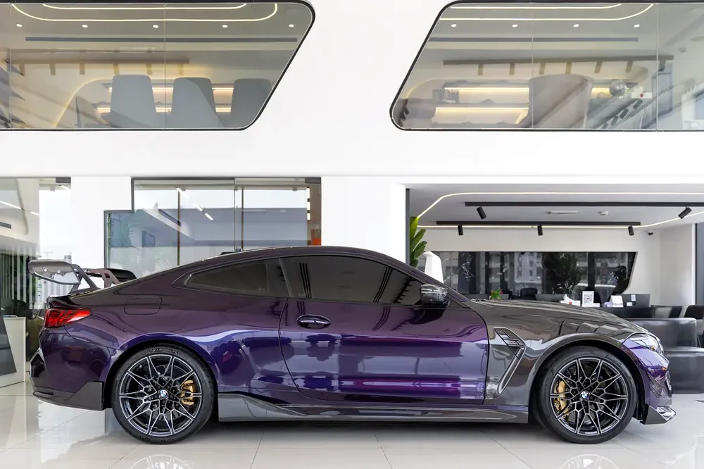 BMW M4 COMPETITION | COUPE | GCC | 5 YEARS WARRANTY | SERVICE CONTRACT | FULL CARBON FIBER 2025 - Image 9