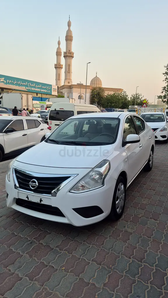 Nissan sunny - Image 11