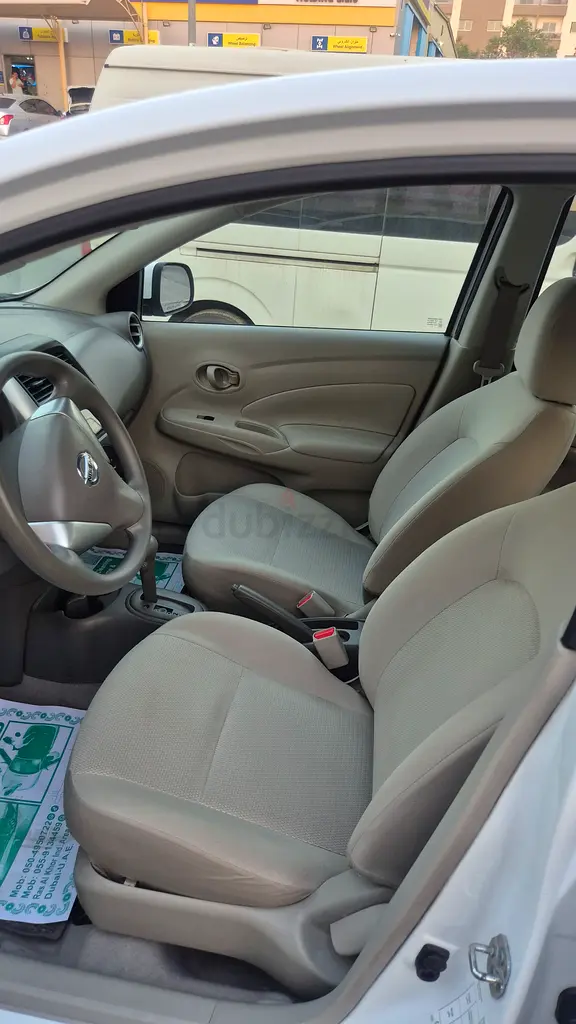 Nissan sunny - Image 8