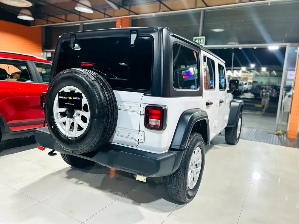 Jeep Wrangler Sport S 2023 - Canadian Specs - Perfect Condition! - Image 6