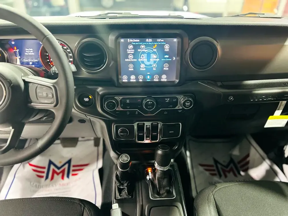 Jeep Wrangler Sport S 2023 - Canadian Specs - Perfect Condition! - Image 8
