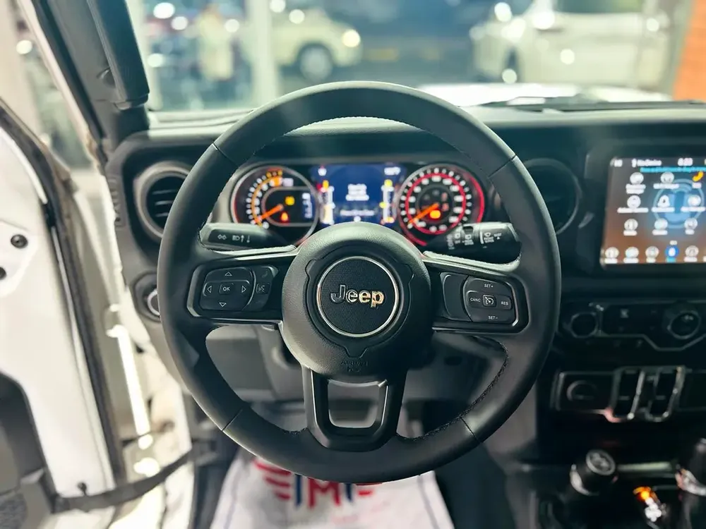 Jeep Wrangler Sport S 2023 - Canadian Specs - Perfect Condition! - Image 9