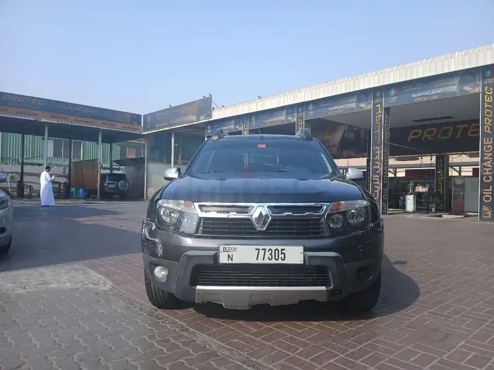 Renault Duster 2.0L Automatic – Good Condition – Ready to Drive - Image 8