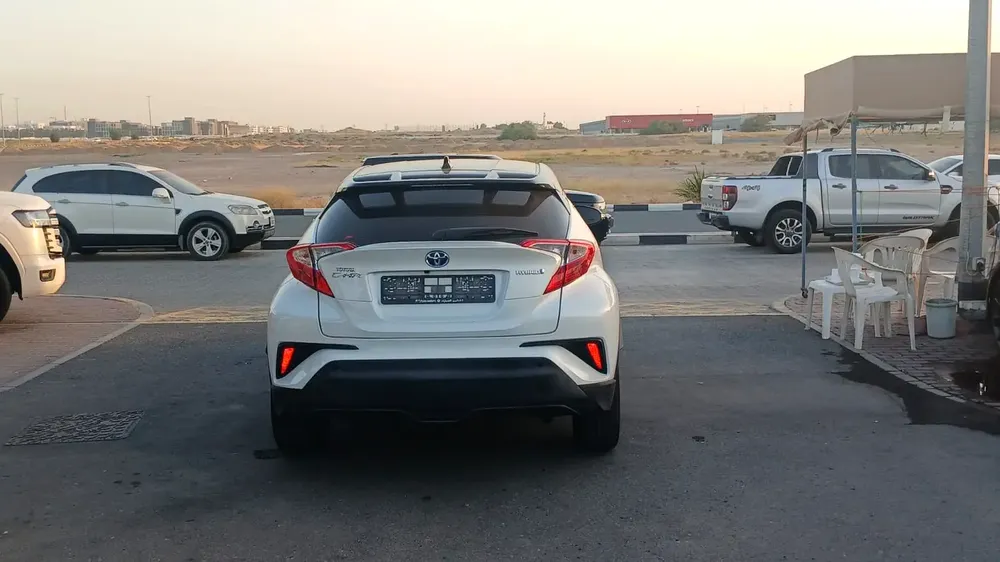 Toyota C-HR GX 2020 GCC Specs - Immaculate Condition - Image 7