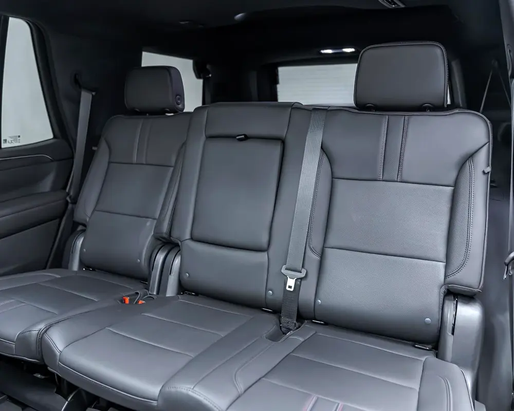 CHEVROLET TAHOE RST - 2023 - GCC - FSH - UNDER WARRANTY - EXCELLENT CONDITION - Image 19