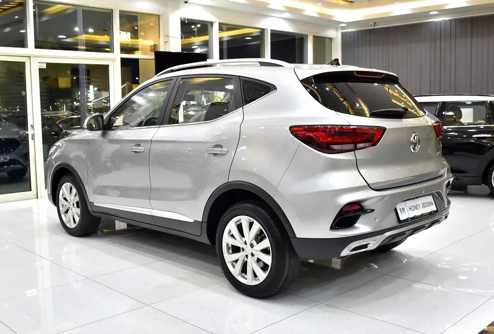 AED 507 EMi for 5Yrs | MG ZS ( 2022 Model ) in Silver Color GCC Specs - Image 7