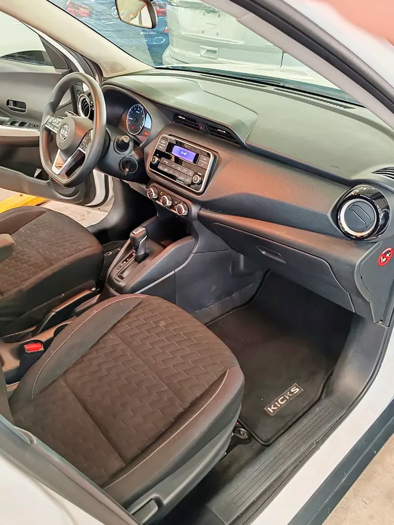 Nissan Kicks SV 2022, GCC Specs, Excellent Condition - Image 17