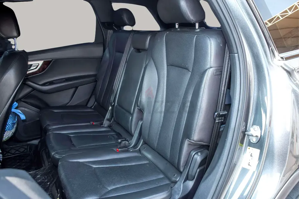 AED 1292/month | 2019 Audi Q7 3.0 TFSI Quattro Tiptronic | GCC Specs | Ref#378654 - Image 13