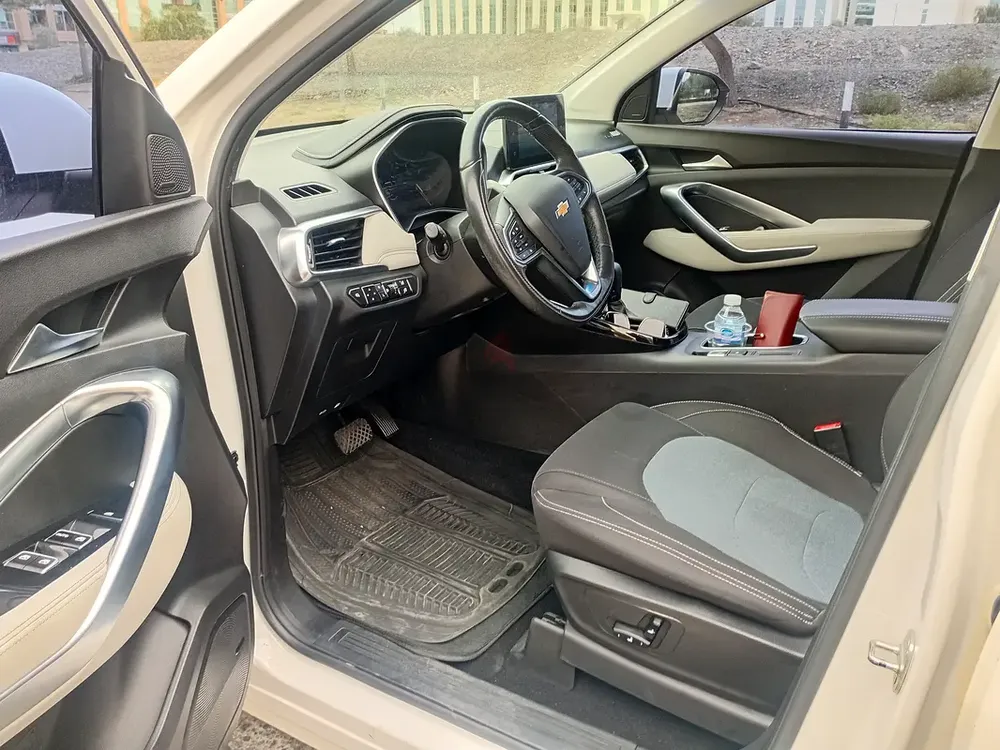 Chevrolet Capativa Premier - Image 12