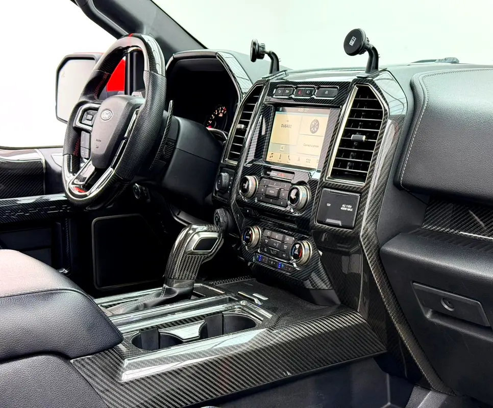 2018 Ford F-150 Raptor, Full Service History, Carbon Fiber Interior, Excellent Condition, GCC - Image 7