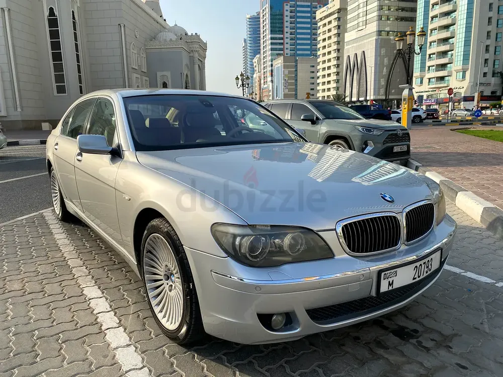 BMW 740Li 2008 GCC Specs - Well Maintained - Image 5
