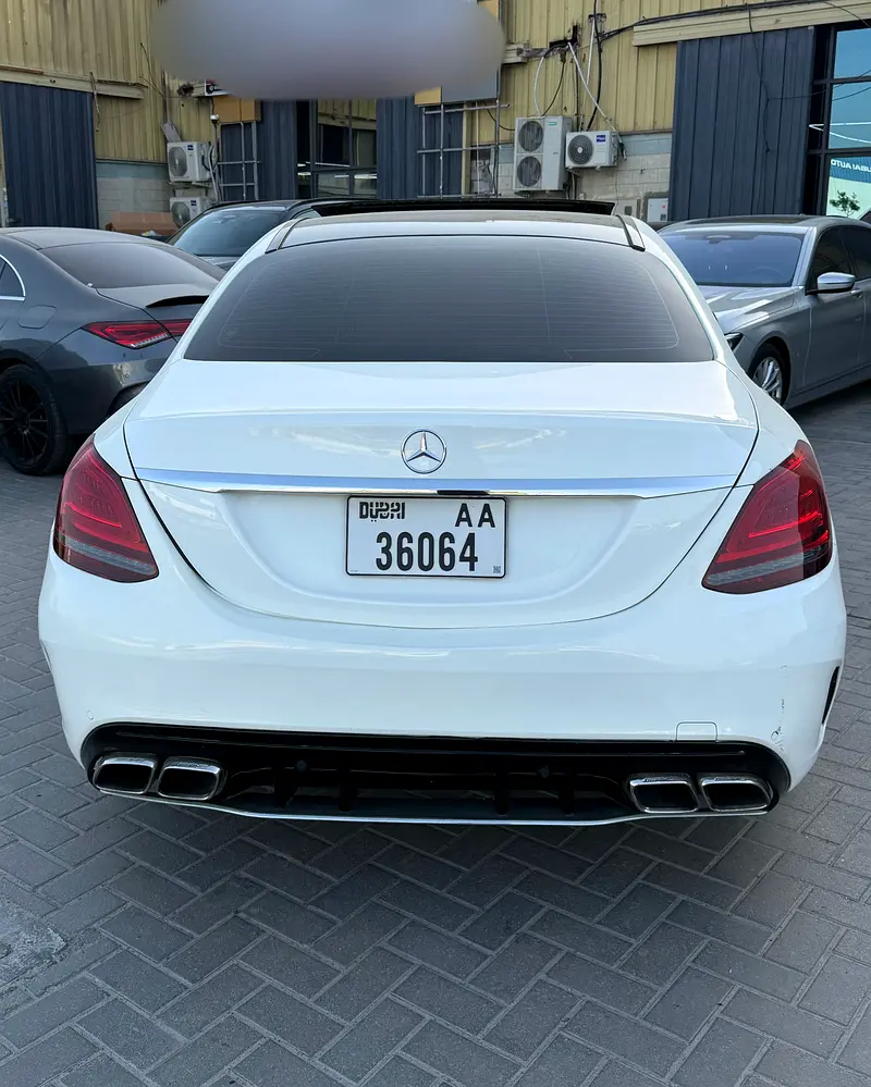 Mercedes-Benz C300 2020 - Image 4