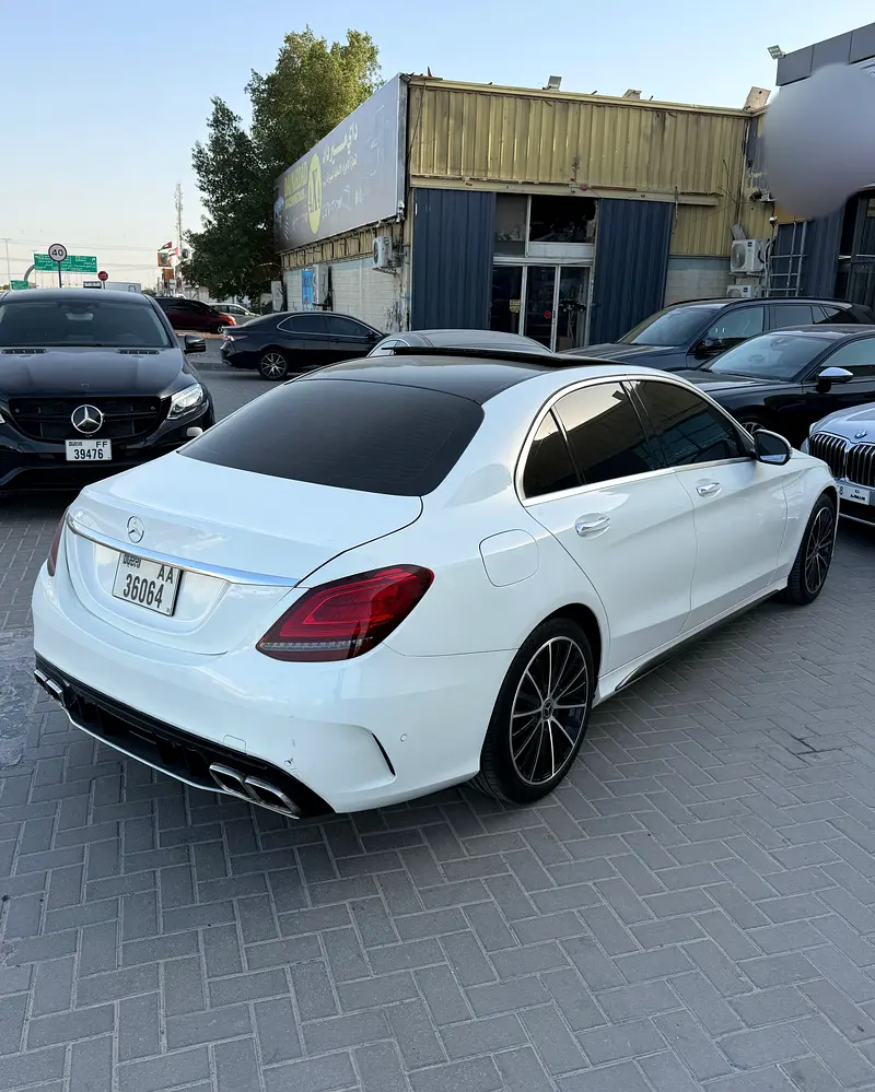 Mercedes-Benz C300 2020 - Image 6