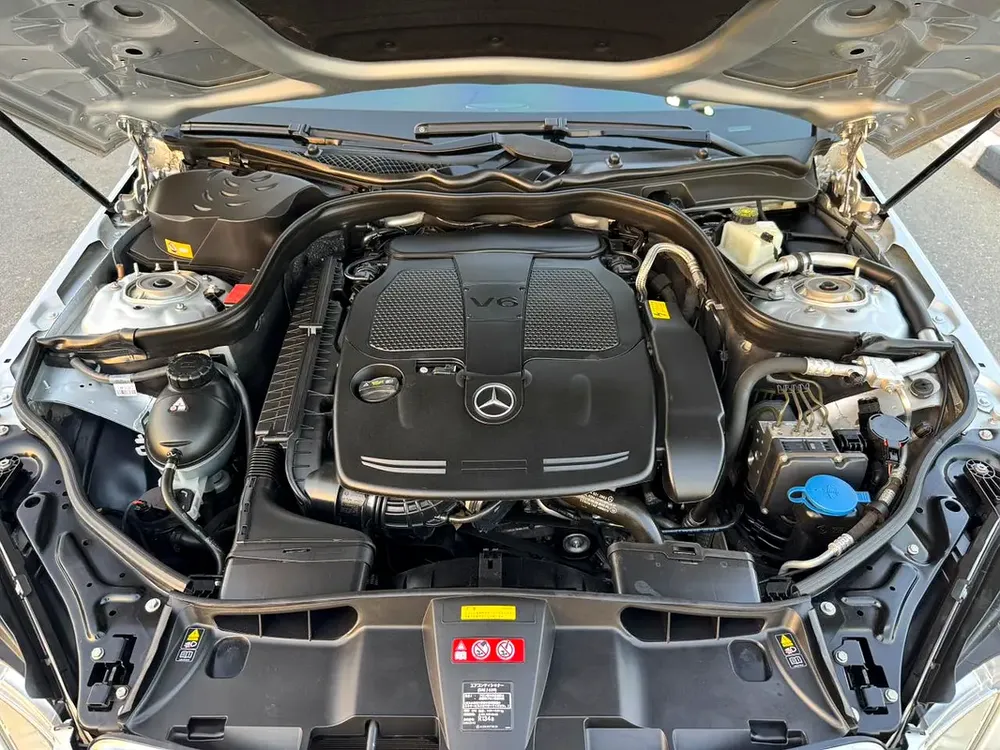2013 Mercedes-Benz E-Class E 350 - Pristine Japanese Spec - Image 12