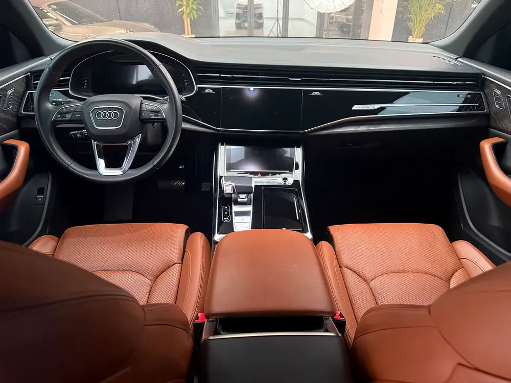 2022 Audi Q8 S line | GCC Specs | | AWD | Luxury SUV - Image 7