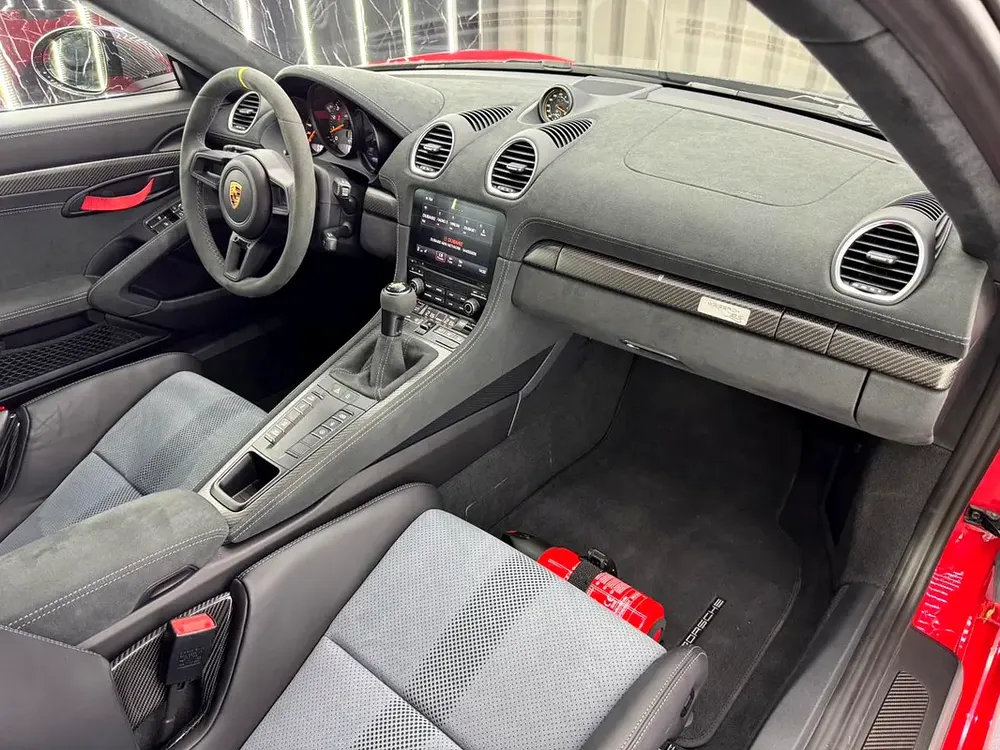2023 Porsche Cayman GT4 RS | GCC | Excellent | Low kms | Full service History - Image 11