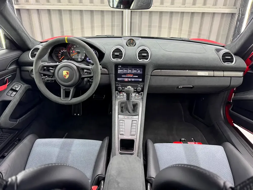 2023 Porsche Cayman GT4 RS | GCC | Excellent | Low kms | Full service History - Image 19