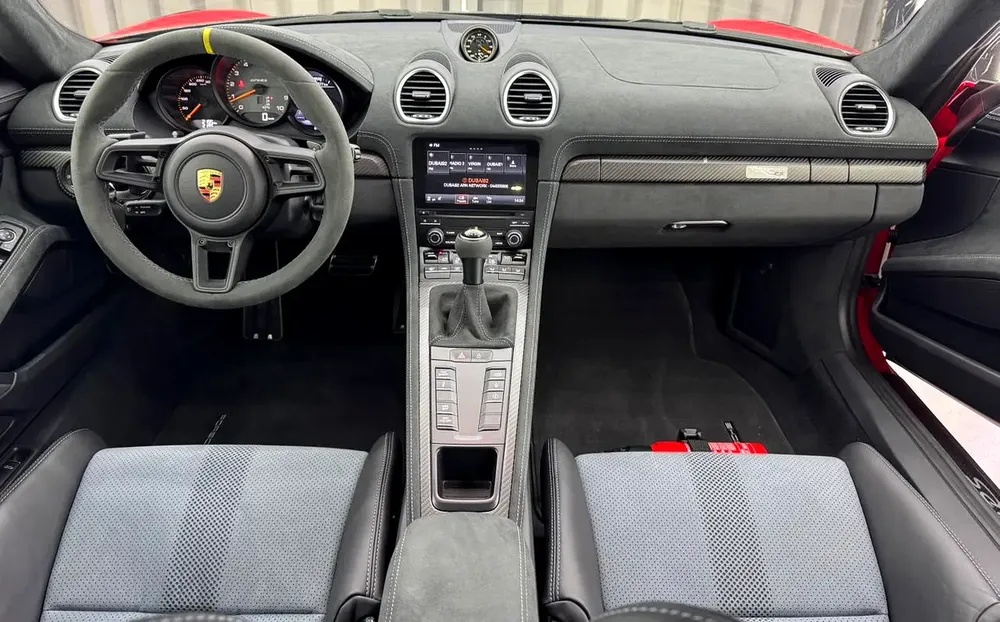 2023 Porsche Cayman GT4 RS | GCC | Excellent | Low kms | Full service History - Image 20