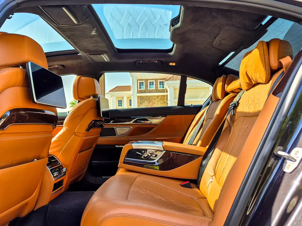 AED 2640/month | 2016 BMW 7-Series 740Li | GCC Specs | Ref#430666 - Image 12