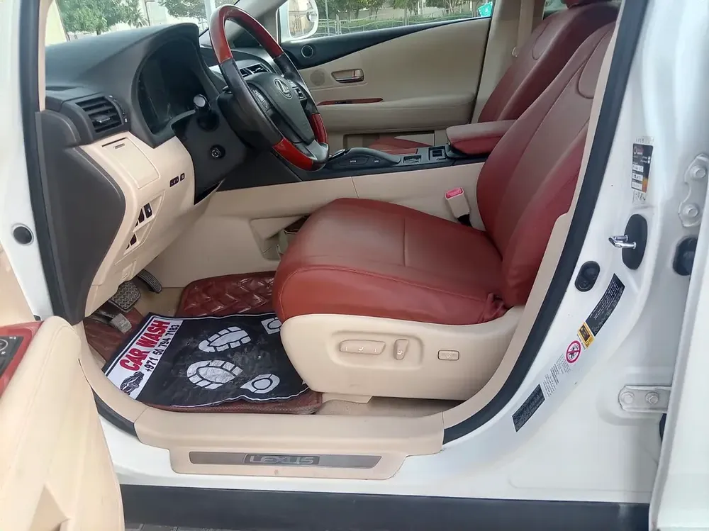 Lexus RX 350 Platinum 2012 | GCC Specs | Excellent Condition - Image 15