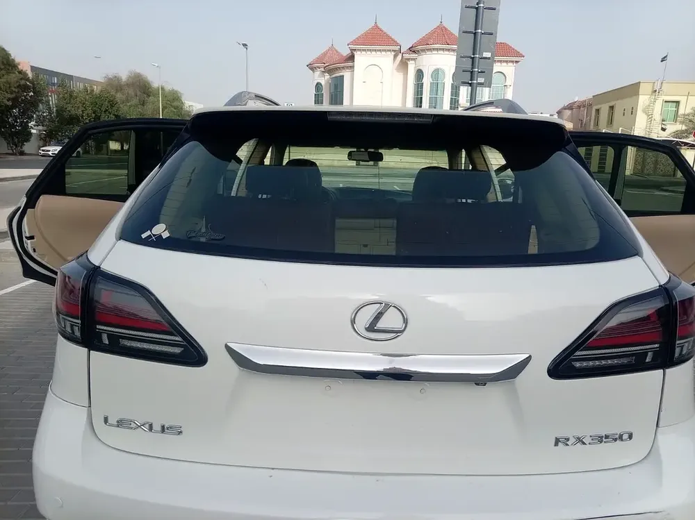 Lexus RX 350 Platinum 2012 | GCC Specs | Excellent Condition - Image 17