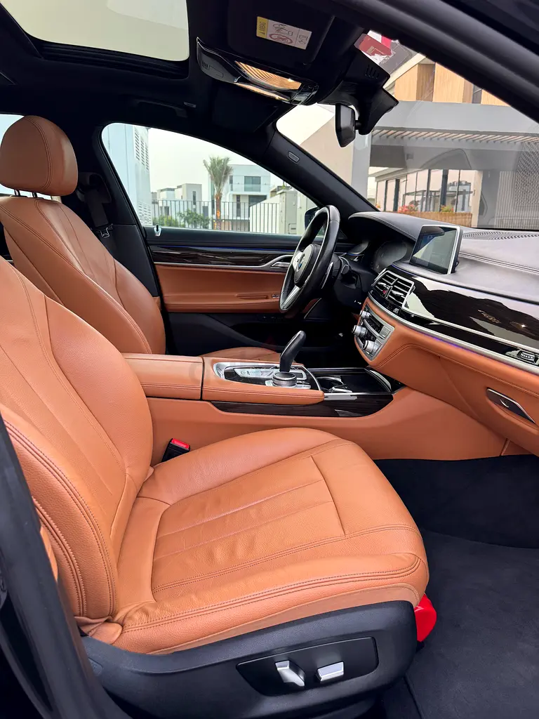 BMW 730Li | 2022 | GCC | Under Warranty  Service Contract | Low Mileage !! - Image 13