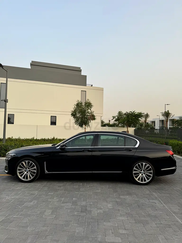 BMW 730Li | 2022 | GCC | Under Warranty  Service Contract | Low Mileage !! - Image 4