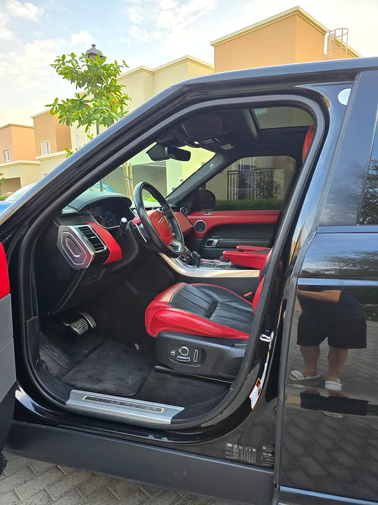 RR Sport Autobiography Dynamic 2018 GCC Specs - Image 13