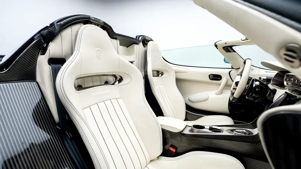 Koenigsegg Regera - 2019 - GCC Specs - Under Warranty and Service Contract - Image 15