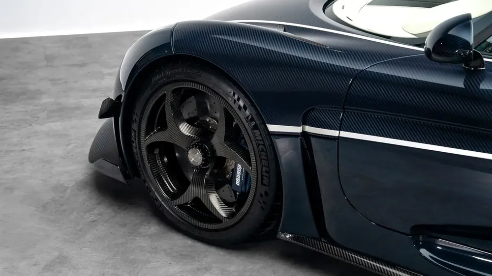 Koenigsegg Regera - 2019 - GCC Specs - Under Warranty and Service Contract - Image 5